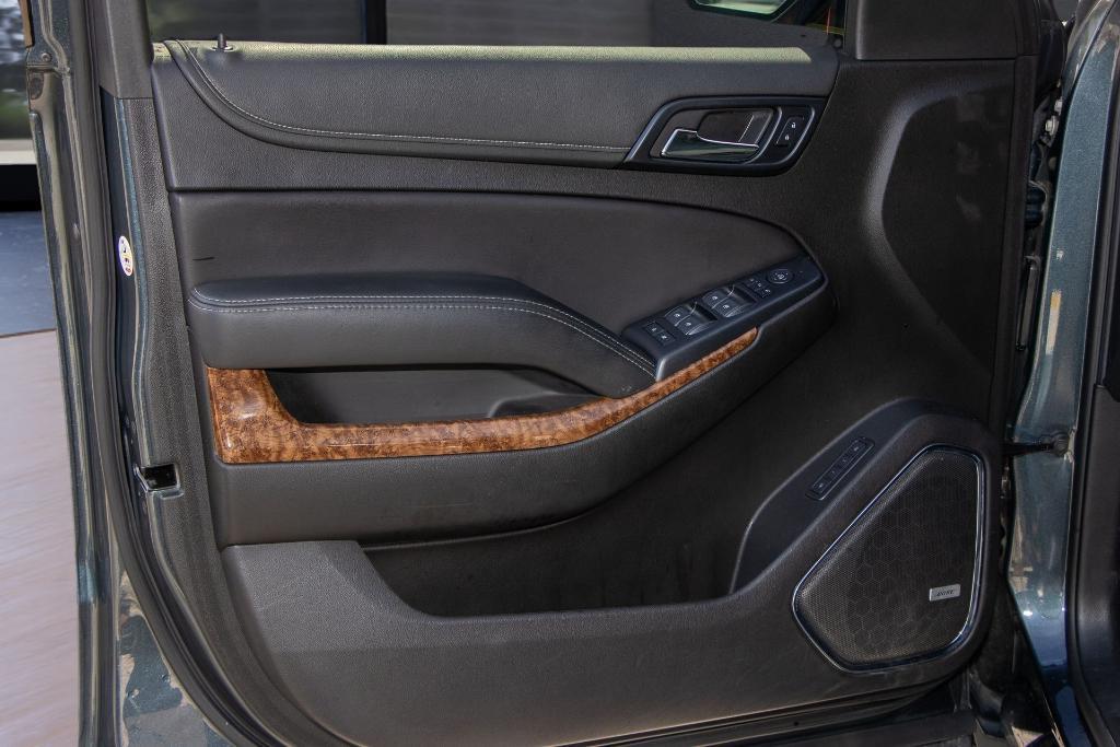 used 2019 Chevrolet Suburban car, priced at $27,100