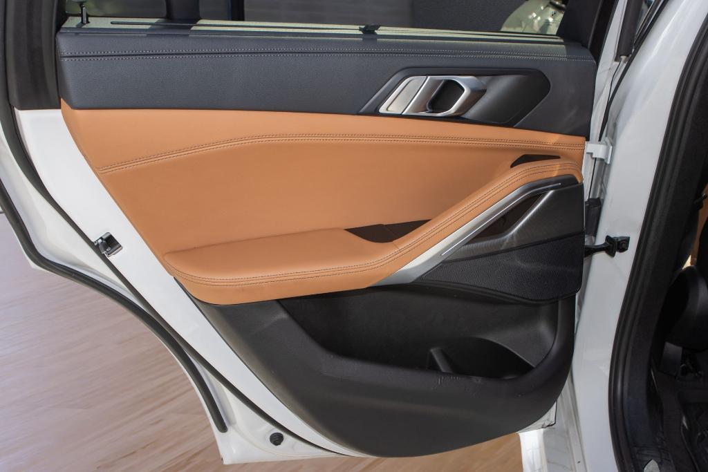 used 2023 BMW X6 car, priced at $42,300