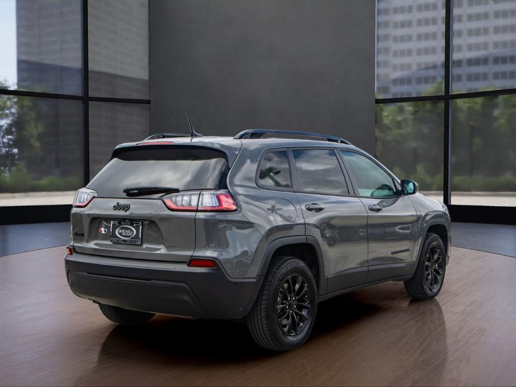 used 2023 Jeep Cherokee car, priced at $20,090