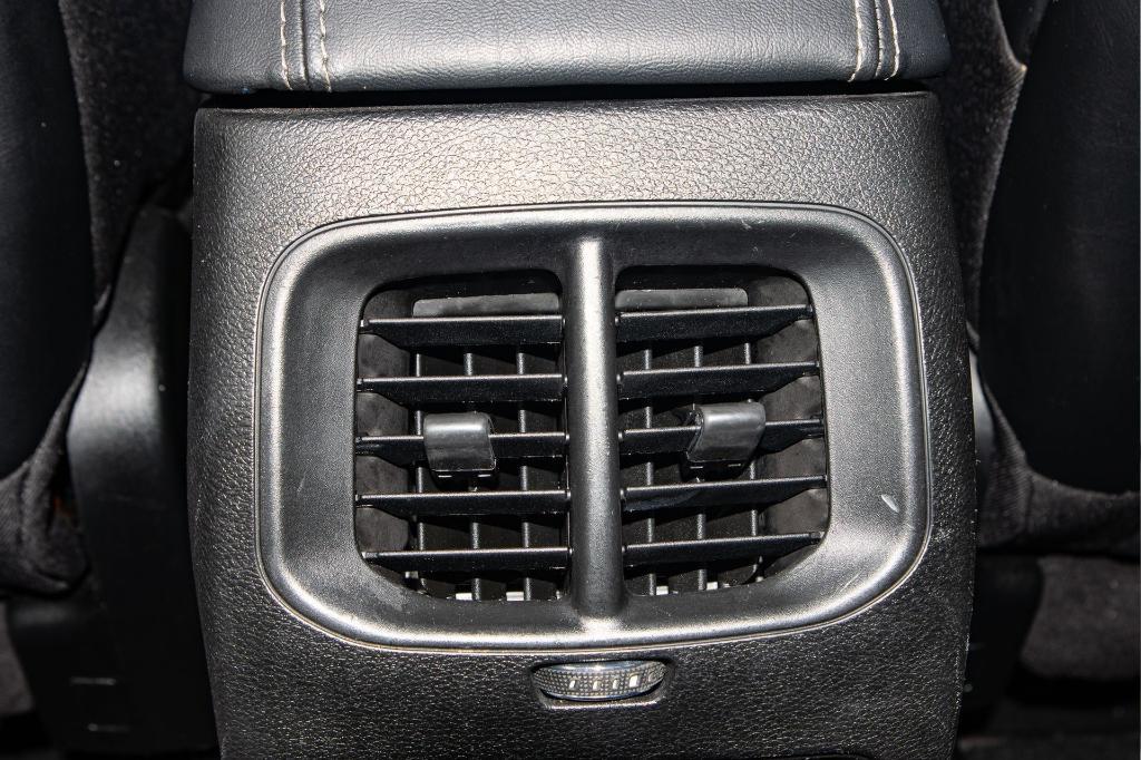 used 2023 Jeep Cherokee car, priced at $20,090