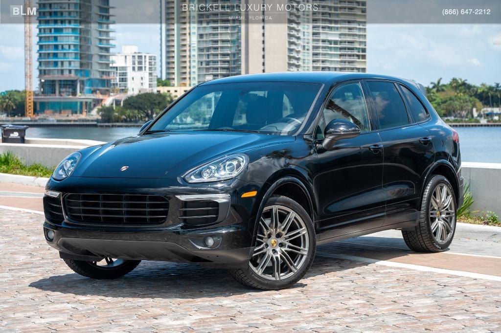 used 2018 Porsche Cayenne car, priced at $30,217