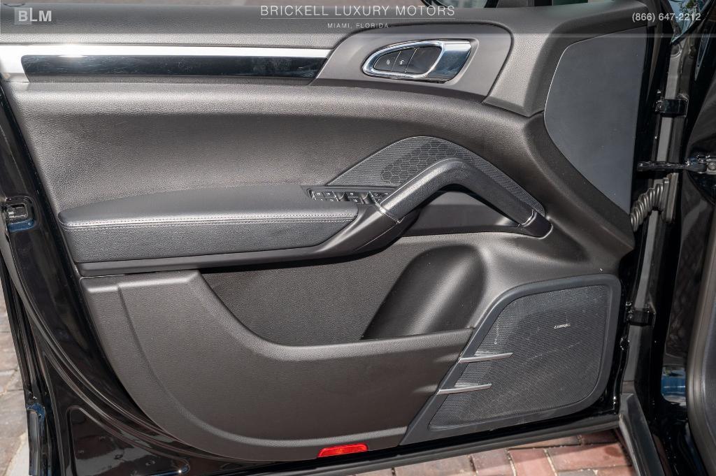 used 2018 Porsche Cayenne car, priced at $30,217