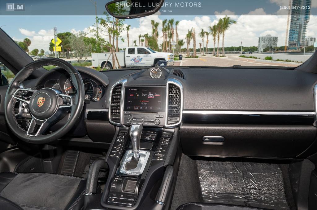 used 2018 Porsche Cayenne car, priced at $30,217