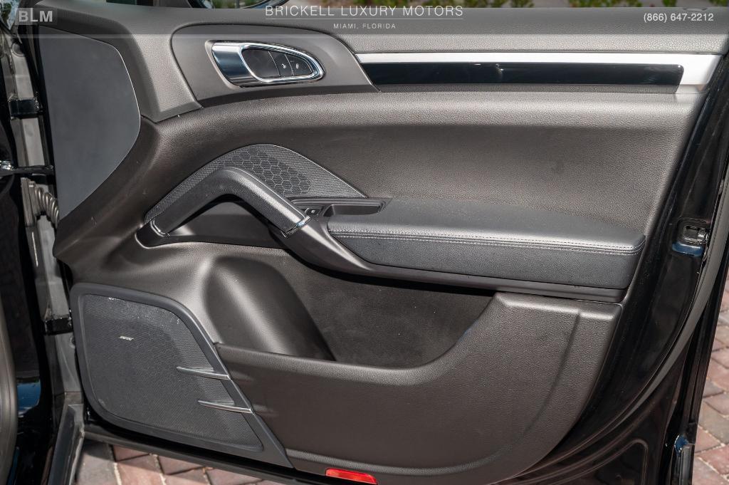 used 2018 Porsche Cayenne car, priced at $30,217