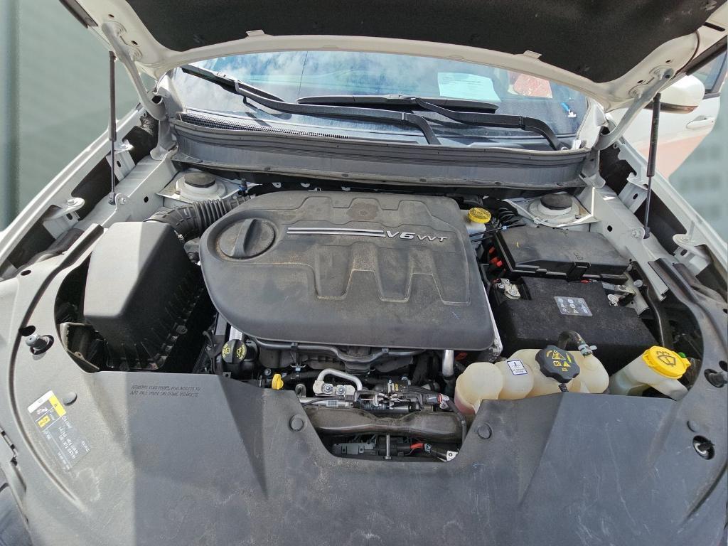 used 2019 Jeep Cherokee car, priced at $17,400