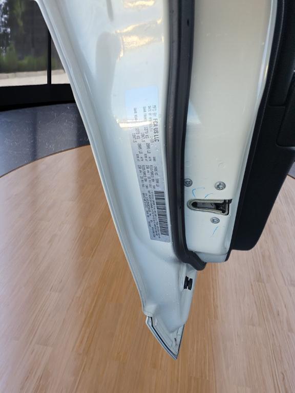 used 2019 Jeep Cherokee car, priced at $17,400