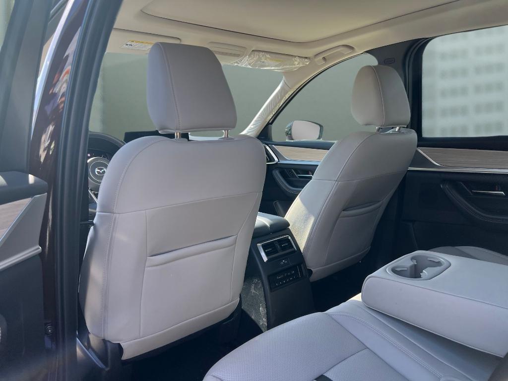 used 2025 Mazda CX-90 car, priced at $41,000