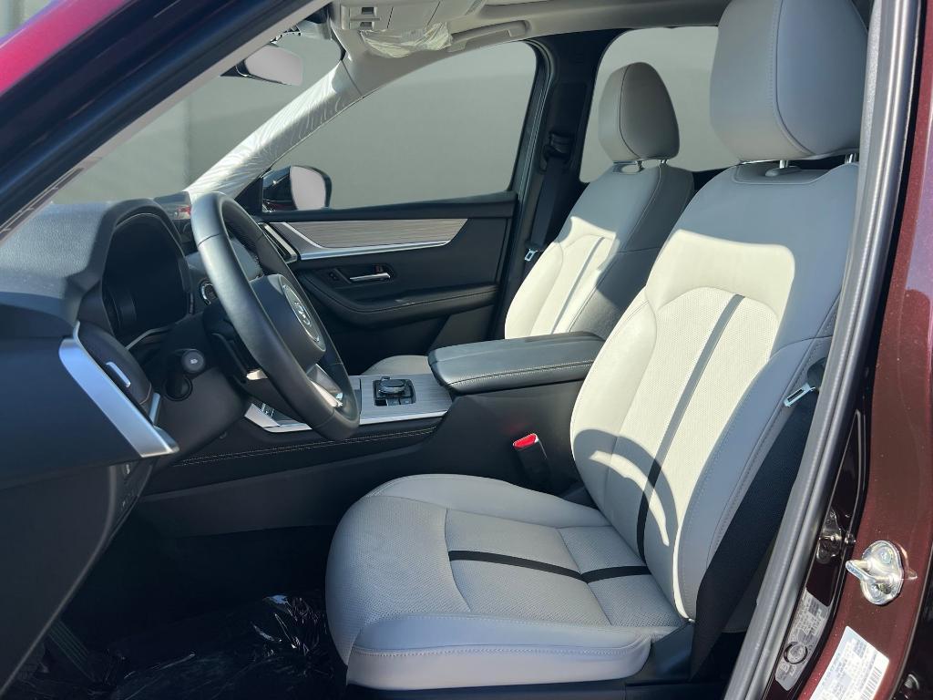 used 2025 Mazda CX-90 car, priced at $41,000