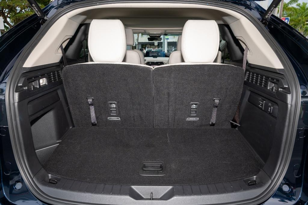 used 2025 Mazda CX-90 car, priced at $53,764