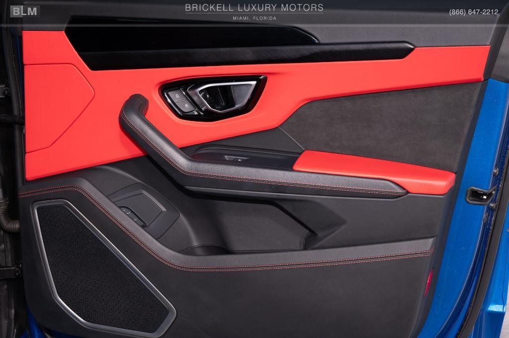 used 2022 Lamborghini Urus car, priced at $210,938