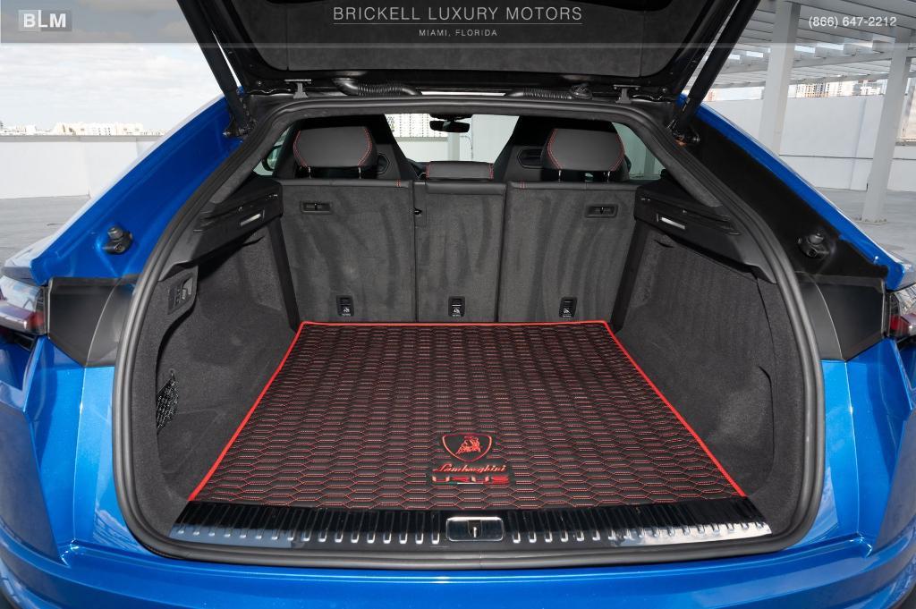 used 2022 Lamborghini Urus car, priced at $210,938