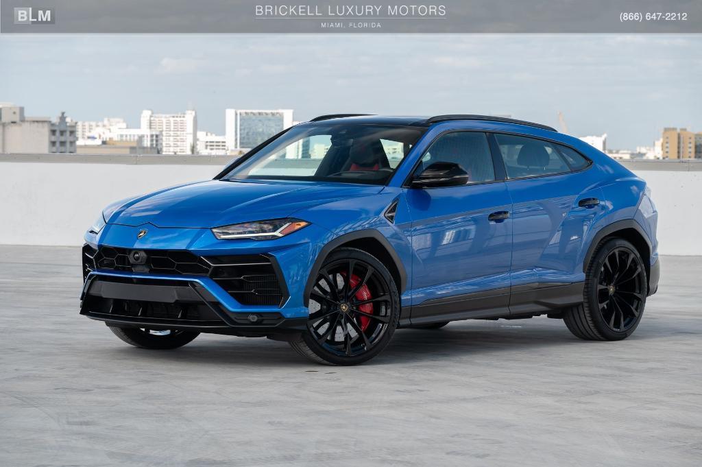 used 2022 Lamborghini Urus car, priced at $210,938