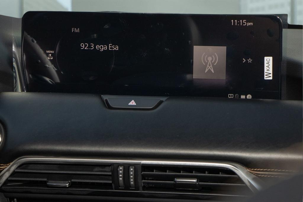 new 2025 Mazda CX-70 car