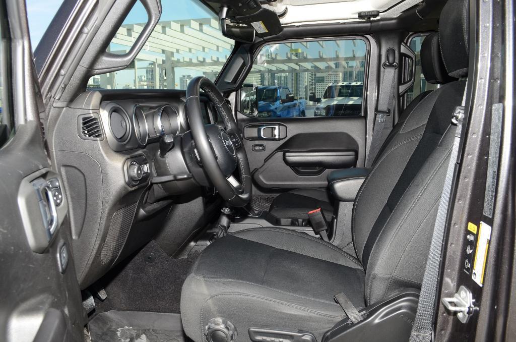 used 2021 Jeep Wrangler Unlimited car, priced at $32,699