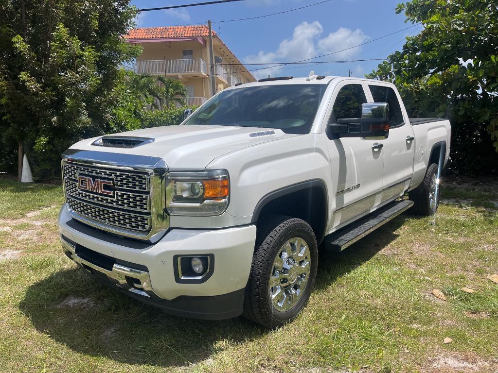 used 2018 GMC Sierra 2500 car, priced at $48,923
