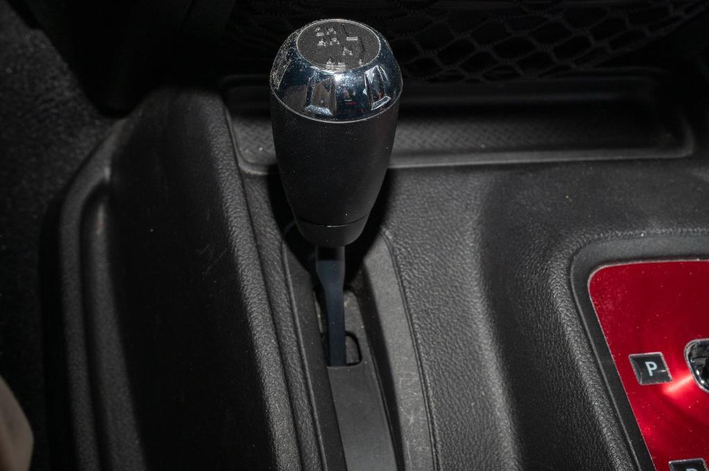used 2015 Jeep Wrangler Unlimited car, priced at $16,336