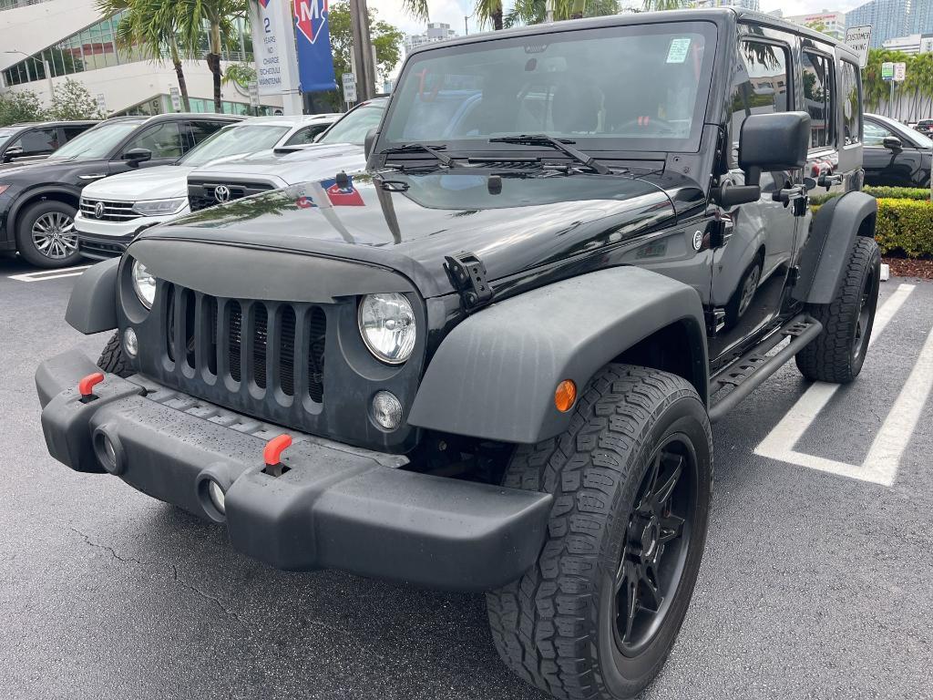 used 2015 Jeep Wrangler Unlimited car, priced at $16,772