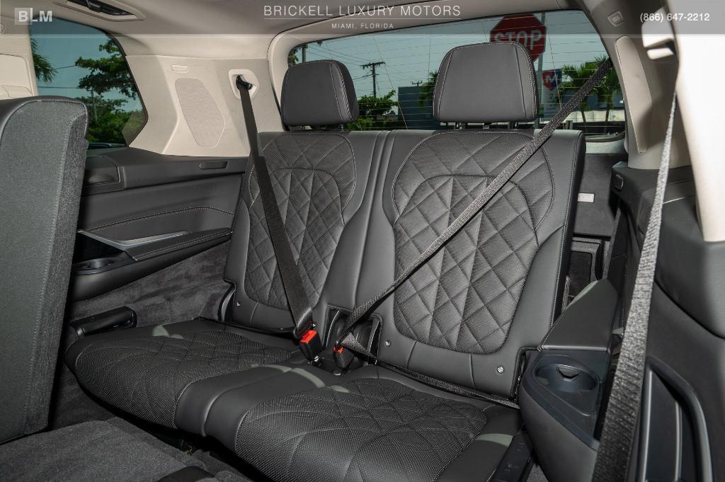 used 2025 BMW X7 car, priced at $79,320