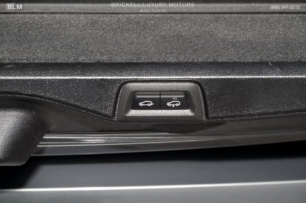 used 2025 BMW X7 car, priced at $79,320