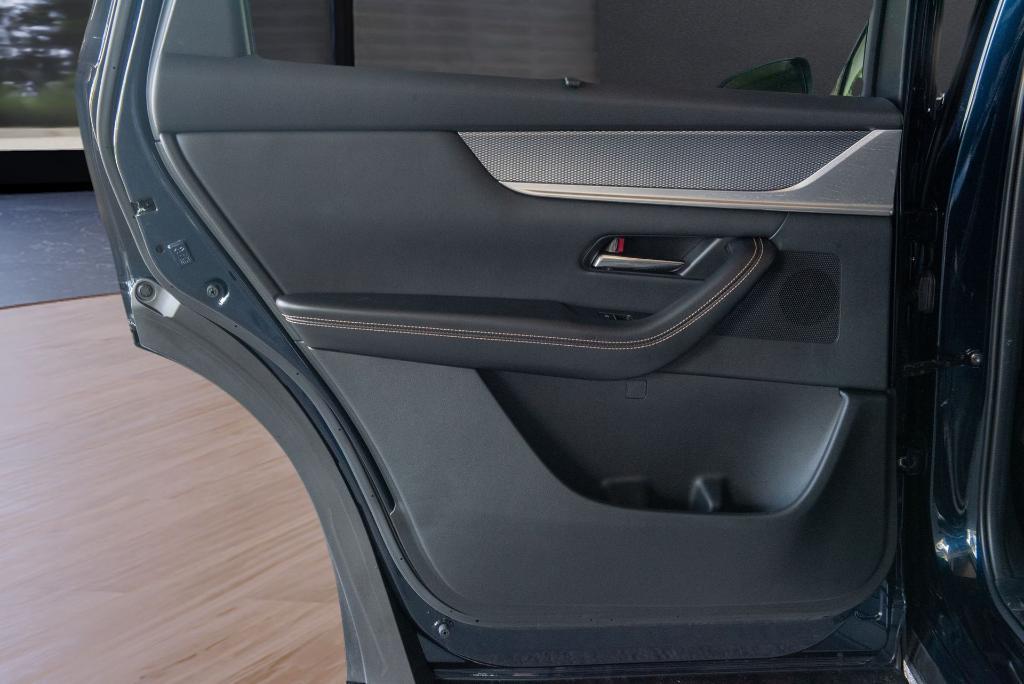 new 2025 Mazda CX-90 car, priced at $46,030