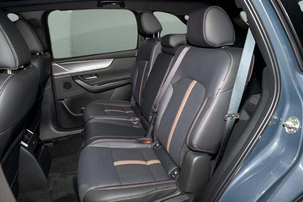 new 2025 Mazda CX-70 car, priced at $51,980
