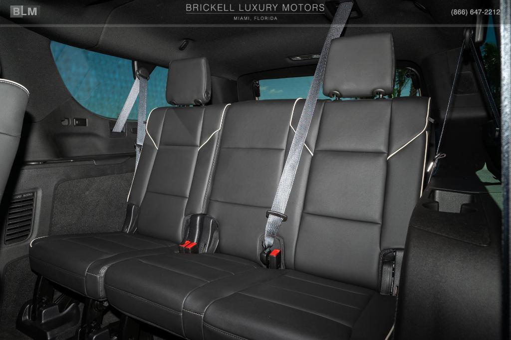 used 2022 Cadillac Escalade ESV car, priced at $76,337
