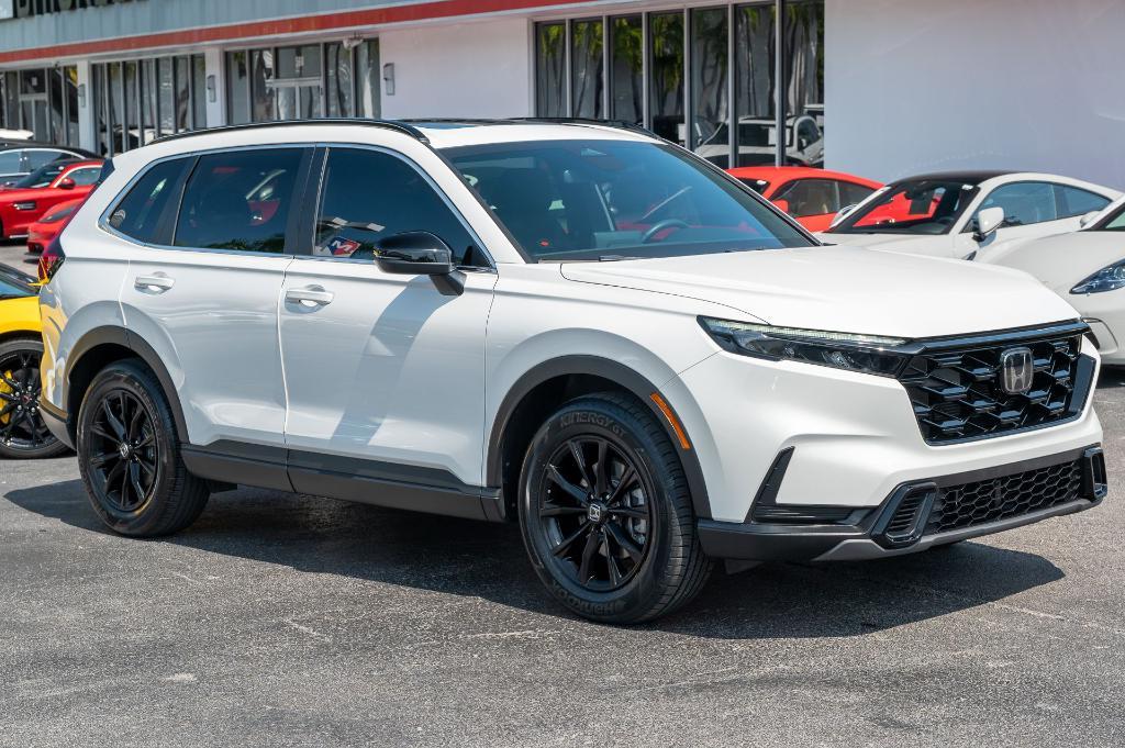 used 2023 Honda CR-V Hybrid car, priced at $27,747