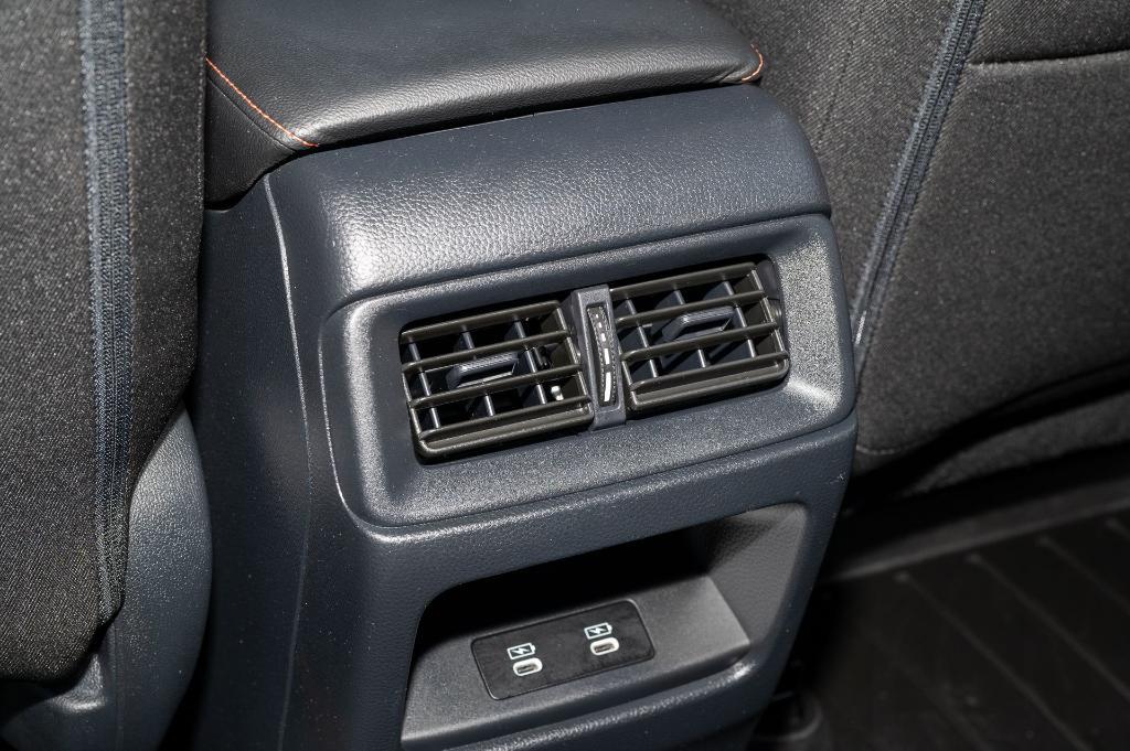 used 2023 Honda CR-V Hybrid car, priced at $27,747