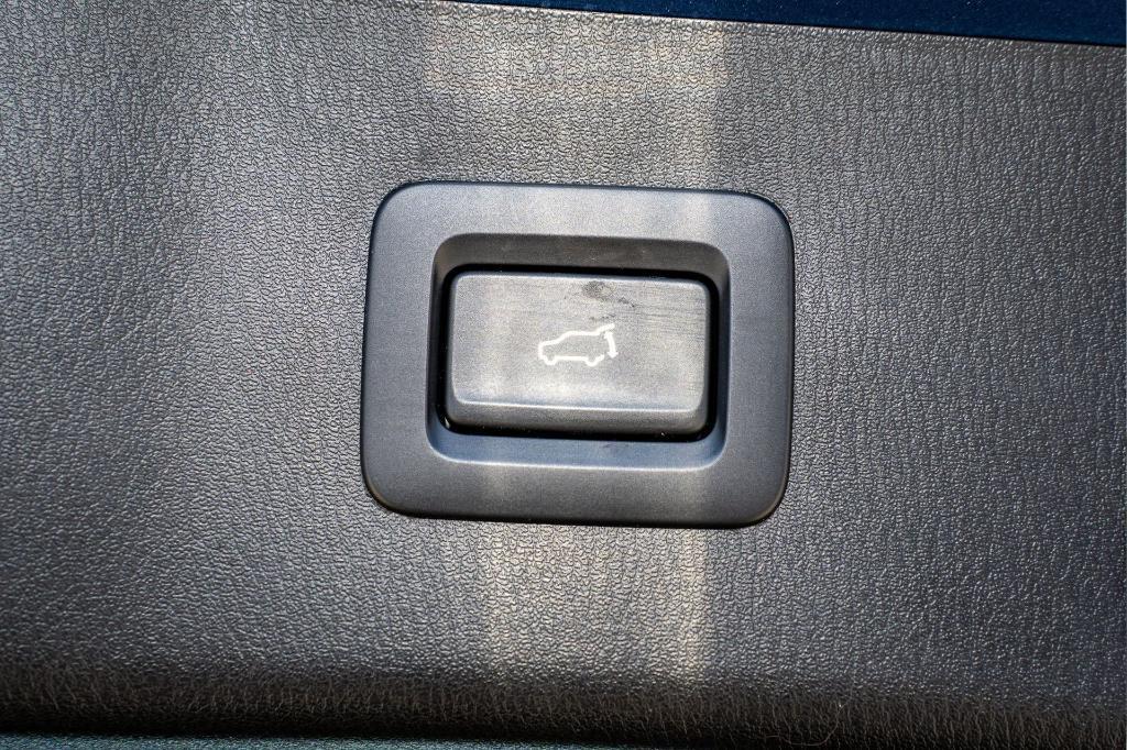 used 2022 Mazda CX-5 car, priced at $22,700