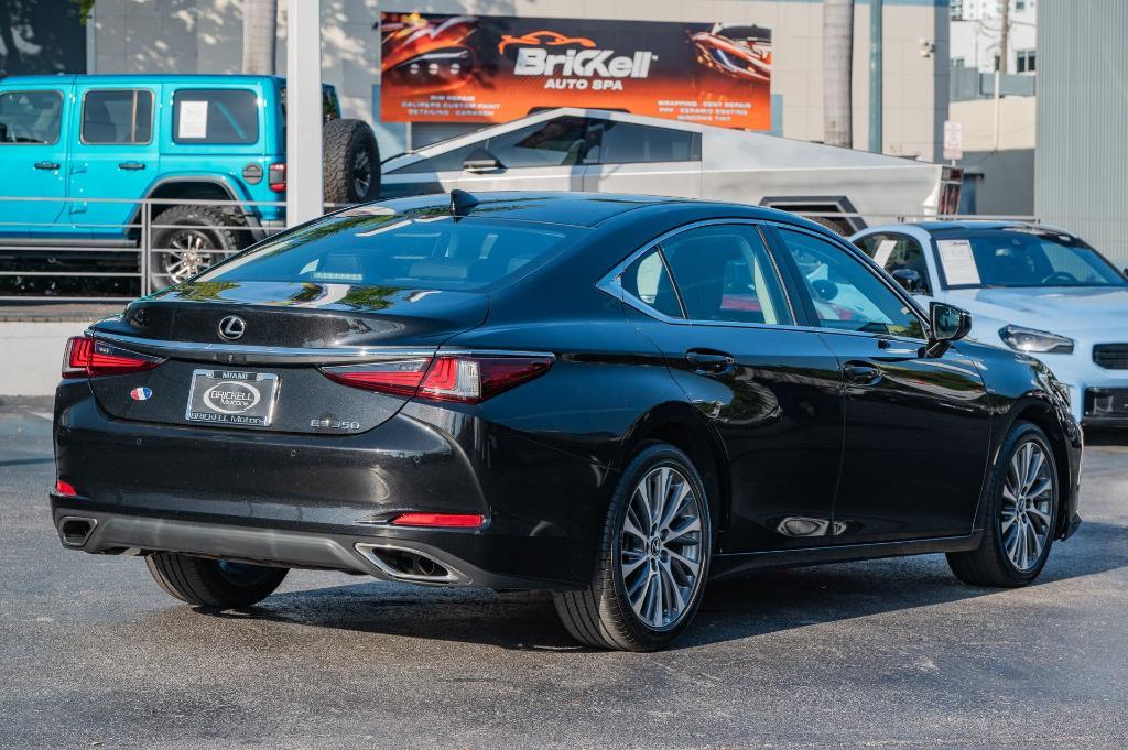 used 2019 Lexus ES 350 car, priced at $31,782