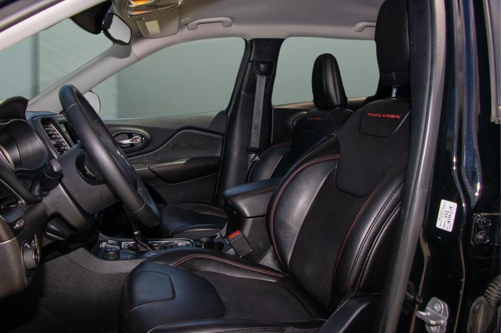 used 2019 Jeep Cherokee car, priced at $14,250