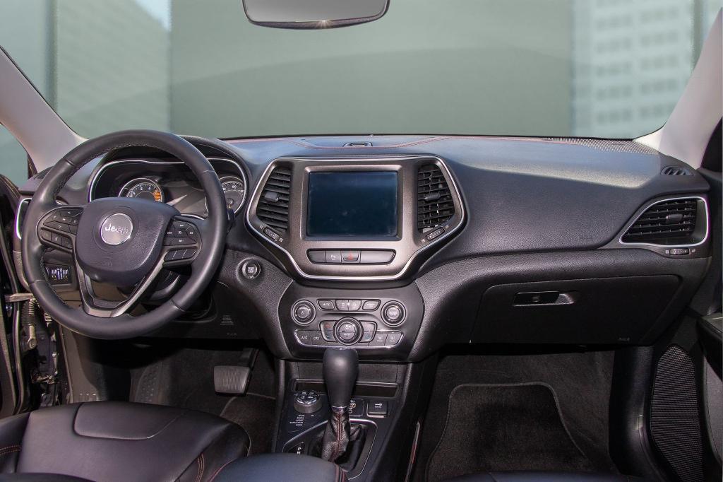 used 2019 Jeep Cherokee car, priced at $14,250