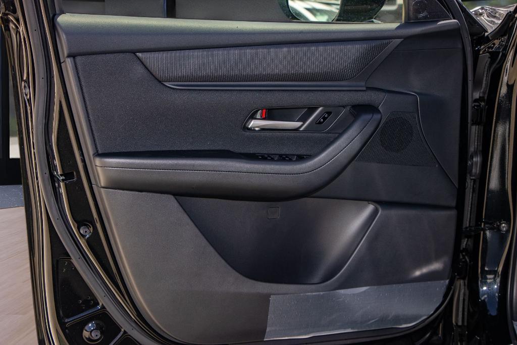 new 2025 Mazda CX-90 car, priced at $36,975