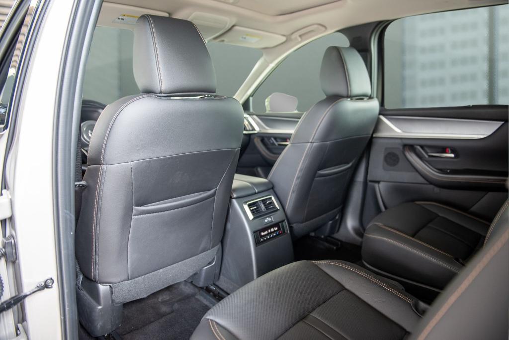 used 2025 Mazda CX-90 car, priced at $36,116