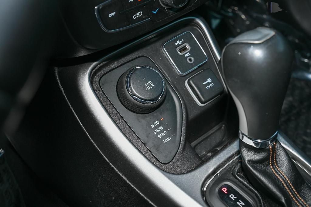 used 2020 Jeep Compass car, priced at $16,500