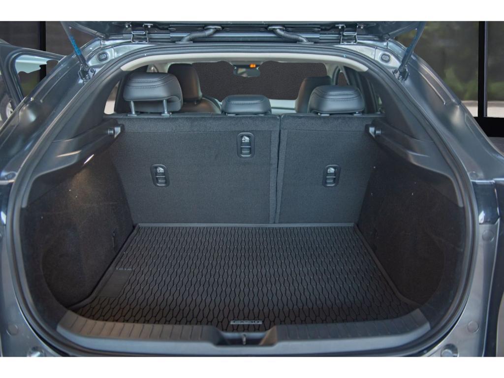 new 2025 Mazda CX-30 car