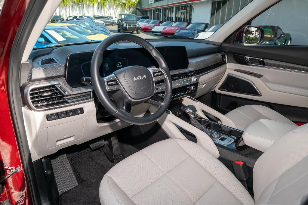 used 2024 Kia Telluride car, priced at $37,991