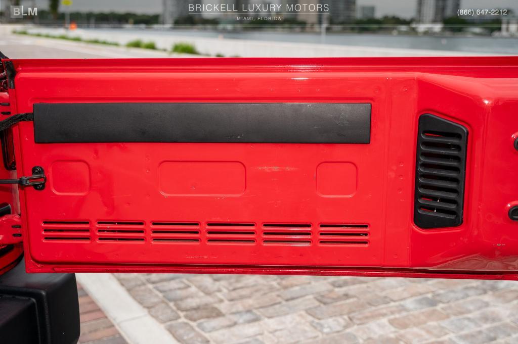 used 2015 Jeep Wrangler Unlimited car, priced at $19,000