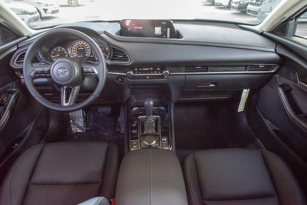 new 2025 Mazda CX-30 car