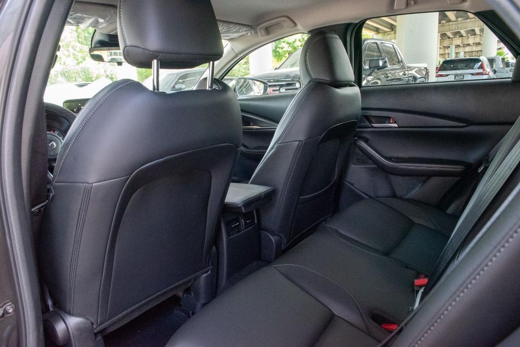 new 2025 Mazda CX-30 car
