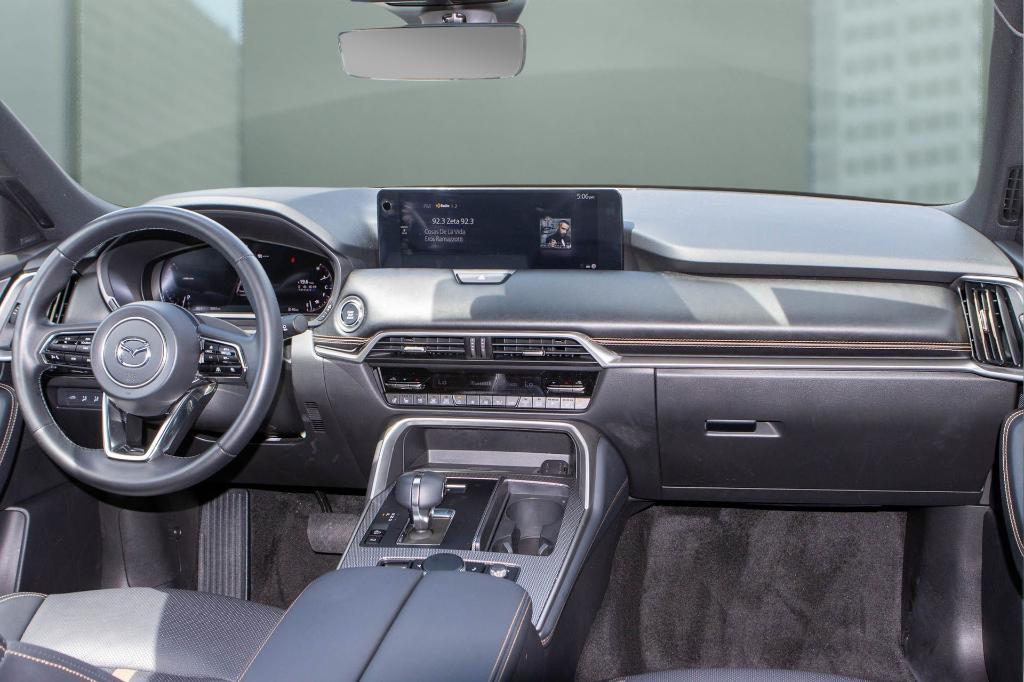 new 2025 Mazda CX-90 car