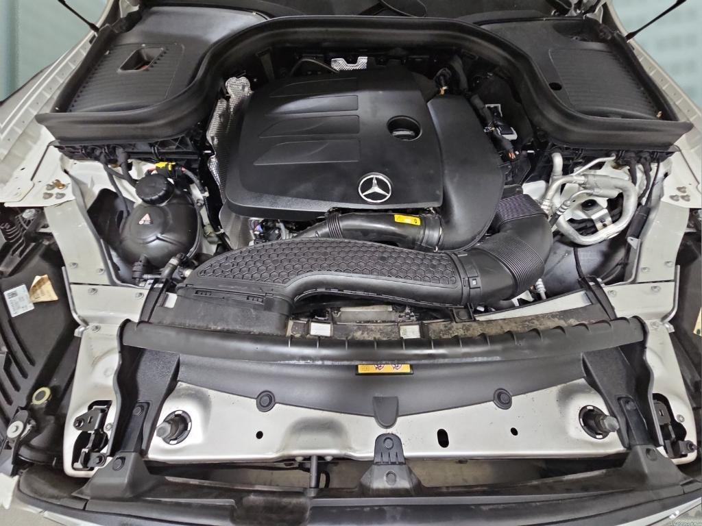 used 2022 Mercedes-Benz GLC 300 car, priced at $22,000