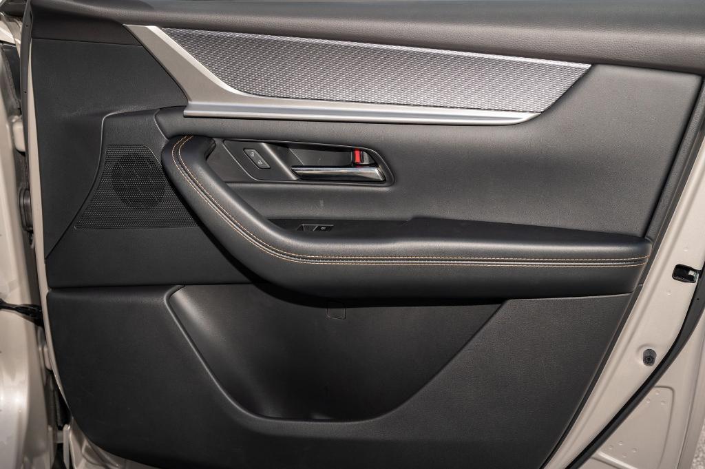 new 2025 Mazda CX-90 car, priced at $56,030