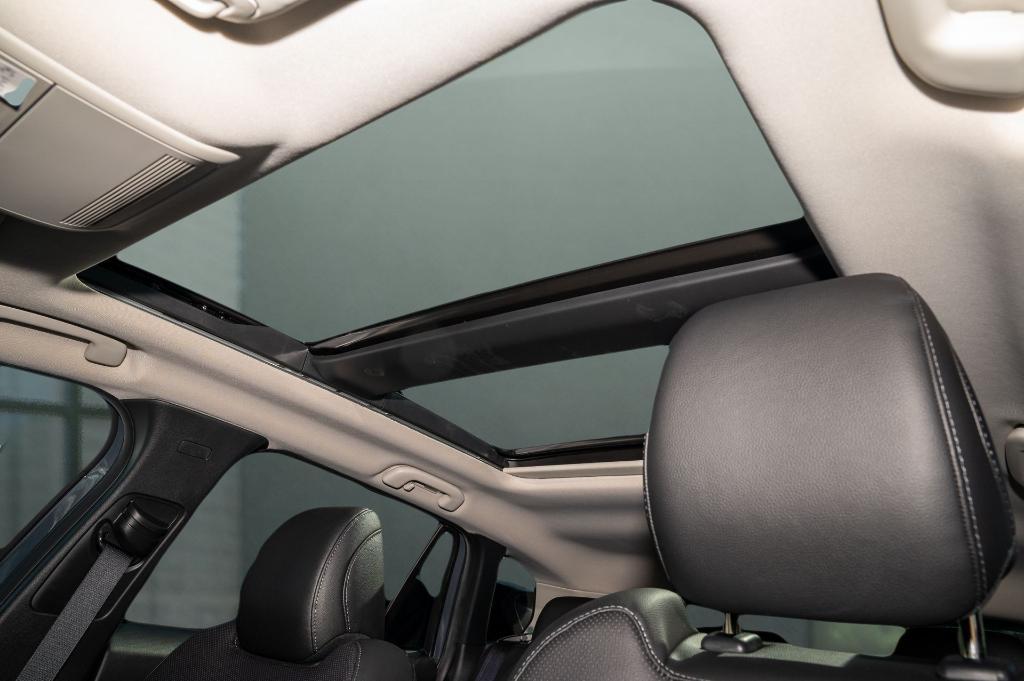 new 2025 Mazda CX-50 Hybrid car, priced at $40,270