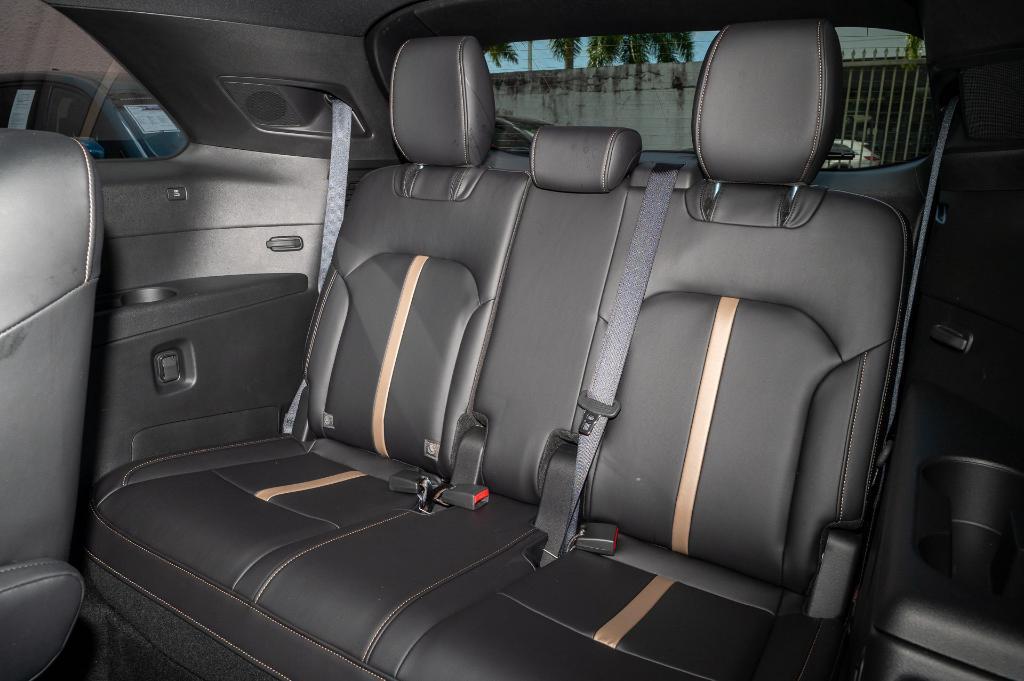 new 2025 Mazda CX-90 car, priced at $55,715