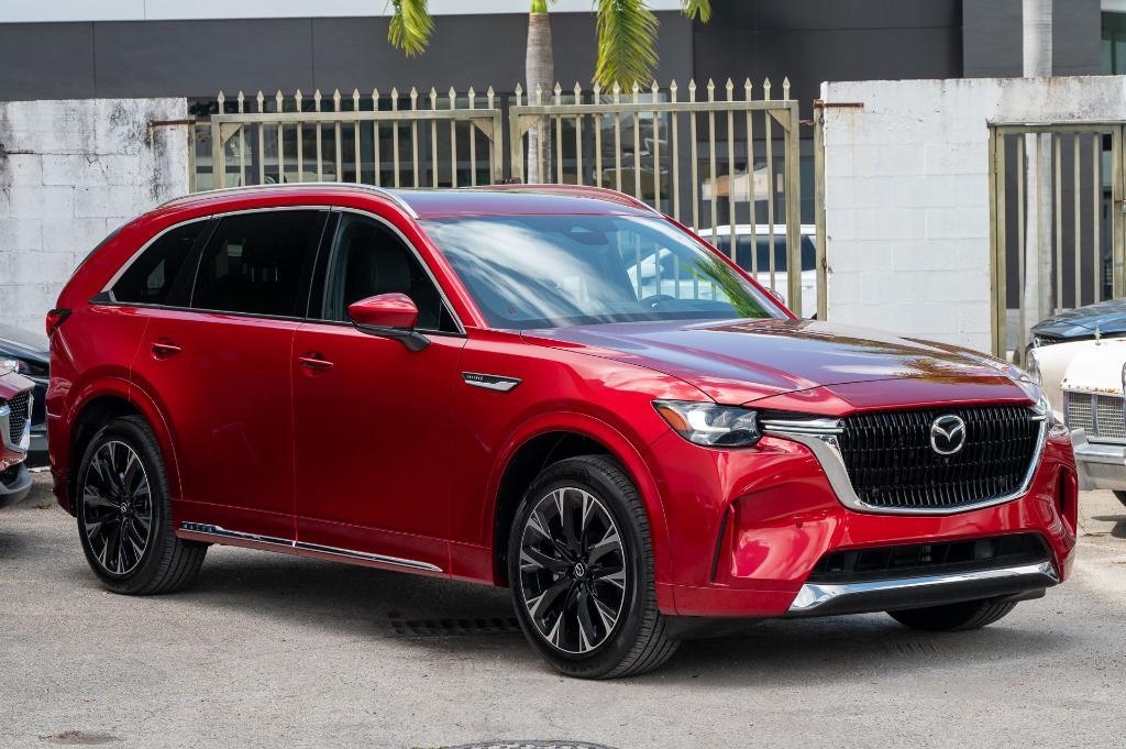 new 2025 Mazda CX-90 car, priced at $55,715