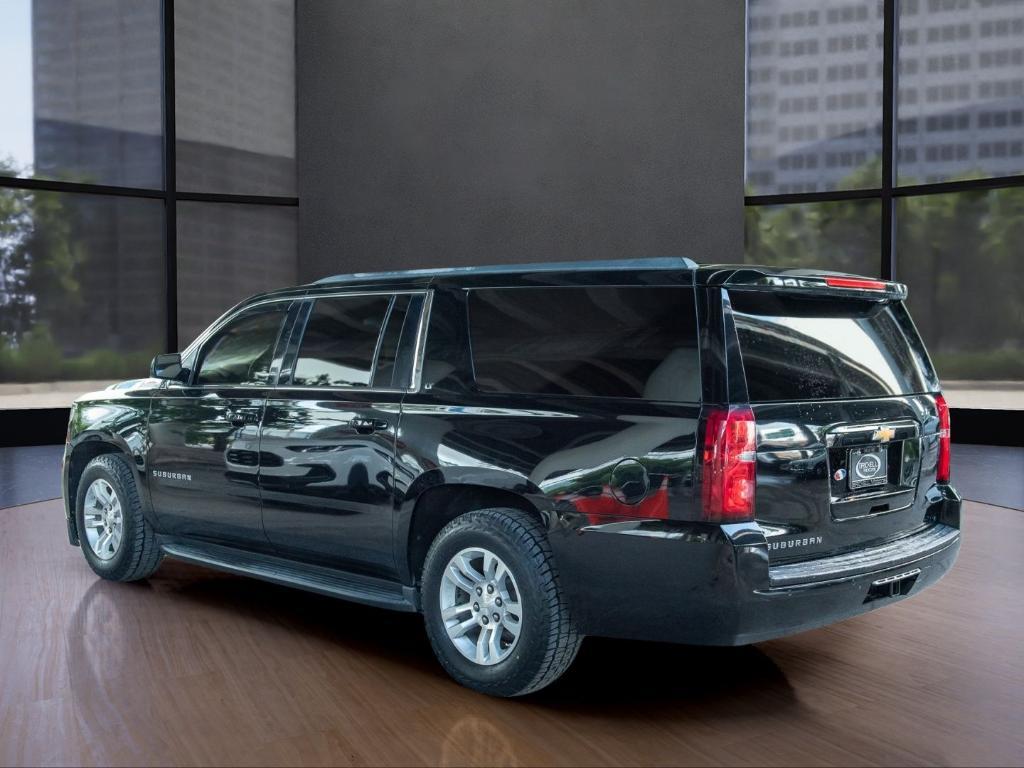 used 2018 Chevrolet Suburban car, priced at $19,500