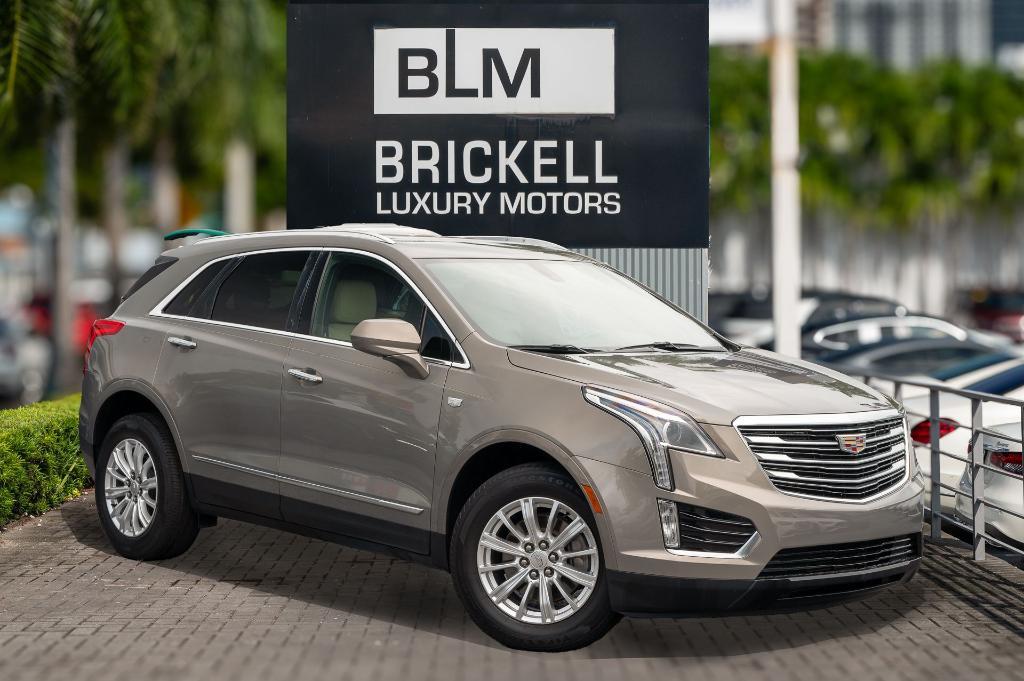 used 2017 Cadillac XT5 car, priced at $17,999