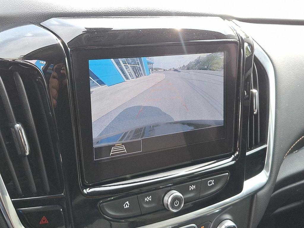 used 2020 Chevrolet Traverse car, priced at $25,500