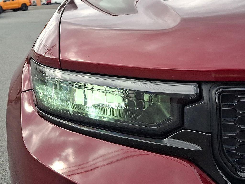 used 2023 Jeep Grand Cherokee car, priced at $33,495